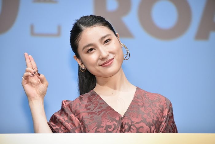 悲報 土屋太鳳 スタイルがヤバい ある服装に腰まわりが ミコさんの話題ニュースまとめ 悲報 土屋太鳳 スタイルがヤバい ある服装に腰まわりが ミコさんの話題ニュースまとめ