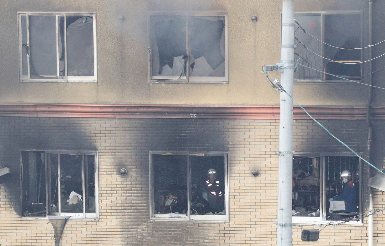 【最悪】京アニ火災、30人以上の命が奪われる・・・　戦後最悪の放火事件にコメント