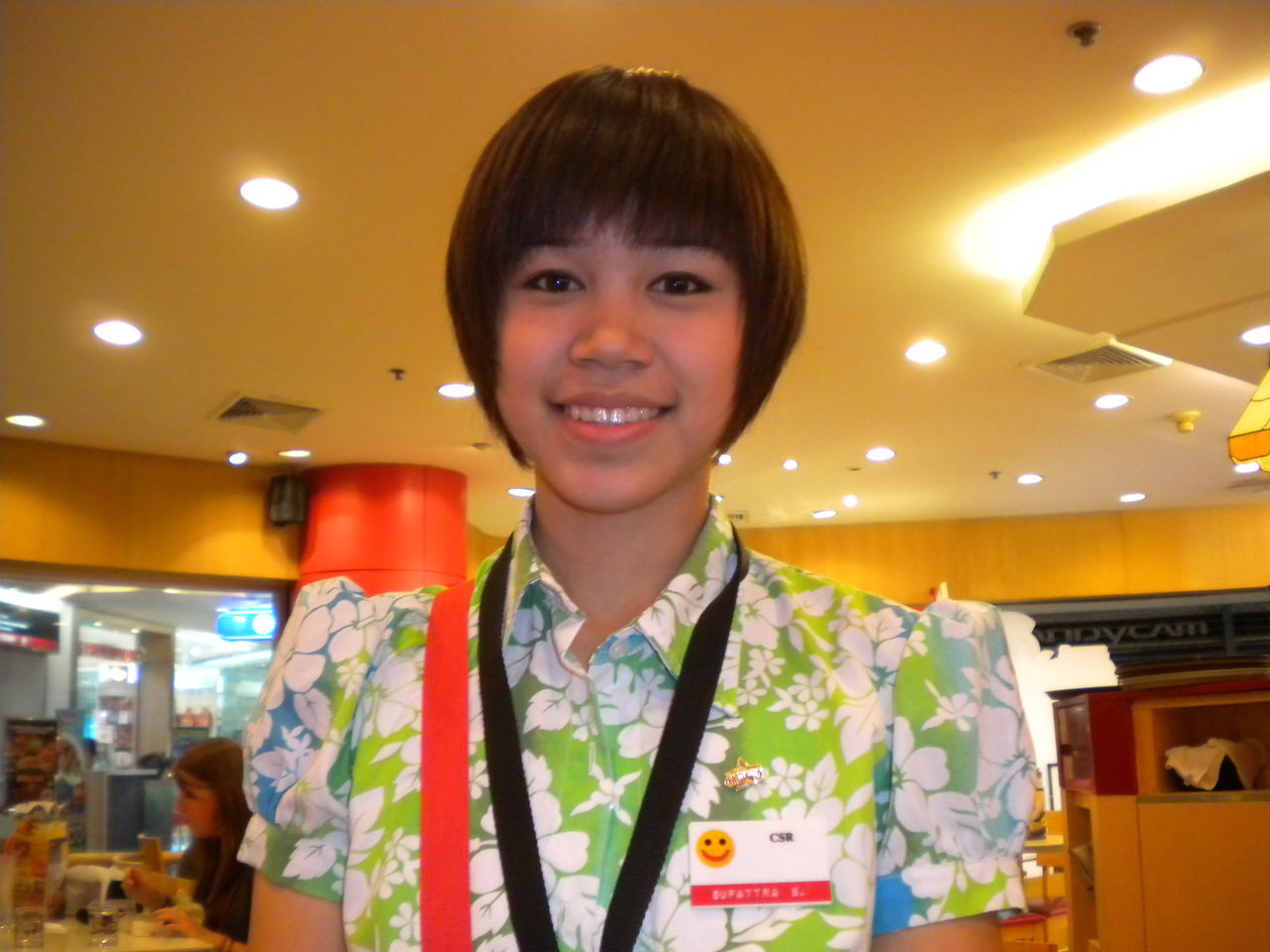 タイ人美少女スナップ Swessenの店員 バンコクの片隅でのほほんしてます タイ人美少女スナップ Swessenの店員 バンコクの片隅でのほほんしてます