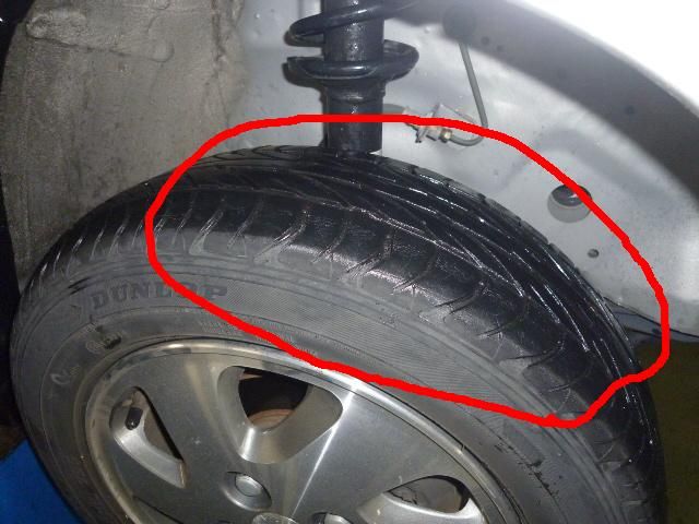 Tnp27で有名なムーブとｌ900ムーブのハンドルトラブル 新旧ムーブ 株式会社小田オートの車屋日記