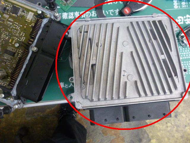 ベンツ エンジンコンピューター（ME9．7） 中古再使用できるよう 
