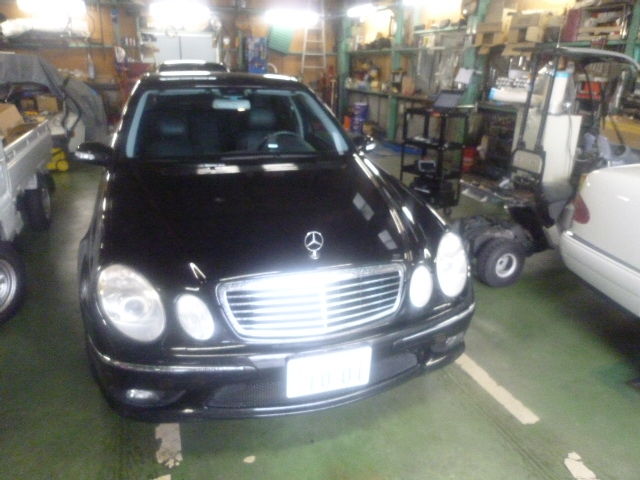ベンツ ｗ２１１ ｅ３２０ 室内より異音 日産エキスパートチェックエンジン点灯 株式会社小田オートの車屋日記