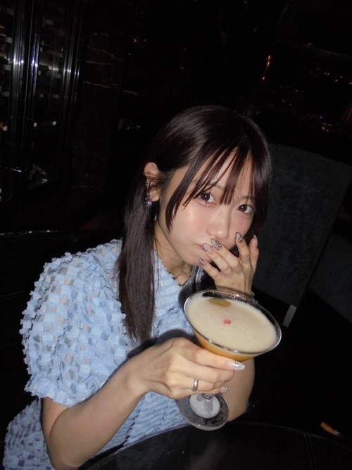 【悲報】ラブライブ声優、弱男避けのポストをしてしまい横になるオタクが続出するｗｗｗｗ