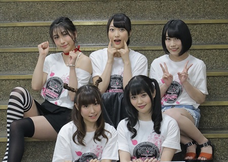 【画像】邪神ちゃん声優さん、美女しかいないwwww