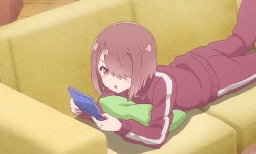 【画像】みゃー姉、不要不急の外出を自粛