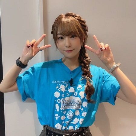 【画像】人気声優の富田美憂さん、髪を伸ばして別人になってしまうwww