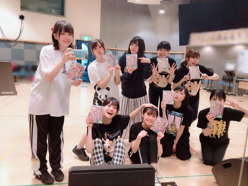 【朗報】ラブライブ声優さん、あまりの可愛さにみんな発狂!