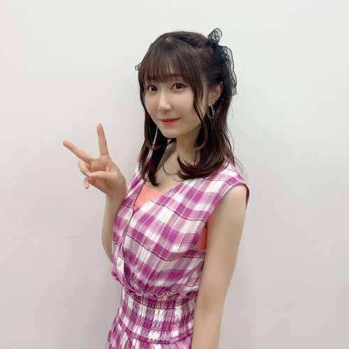 【悲報】ワイ、声優の日高里菜ちゃんで欲情…