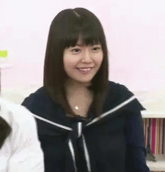 悠木碧さん 胸チラしてる事に気づき咄嗟に隠すも w ホモビの刃速報 悠木碧さん 胸チラしてる事に気づき咄嗟に隠すも w ホモビの刃速報