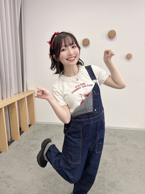 【悲報】低身長声優さん(145cm)(27歳)、賛否両論