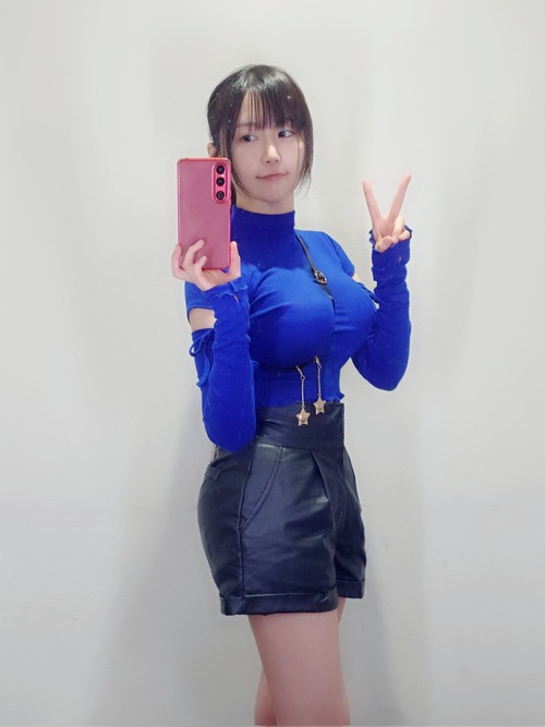 【画像】小岩井ことりとかいう意外とデカい声優wwww