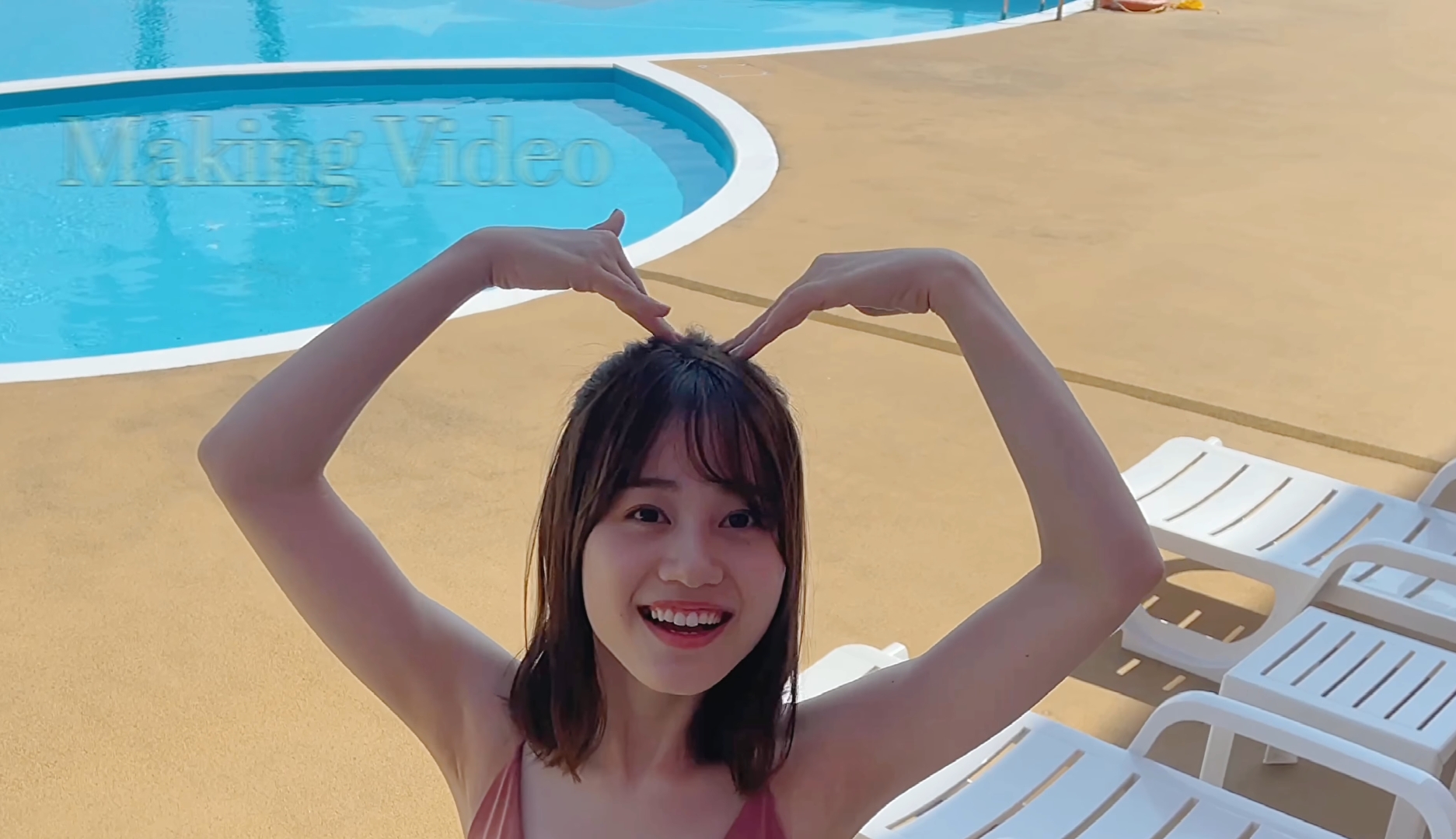 画像 人気声優の伊藤美来ちゃん 腋と背中がえちえちｗｗｗ Juuuke