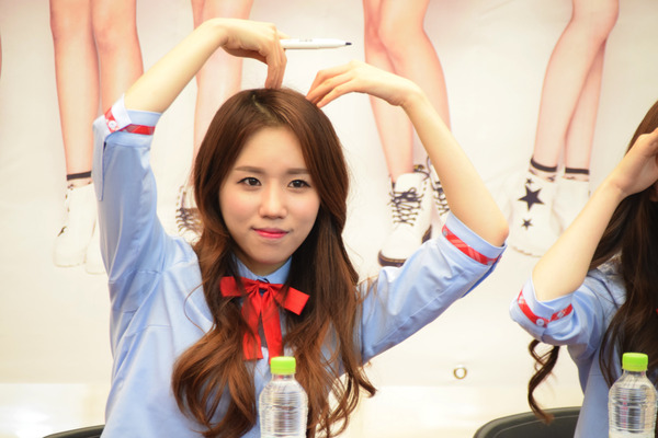 Lovelyz #12