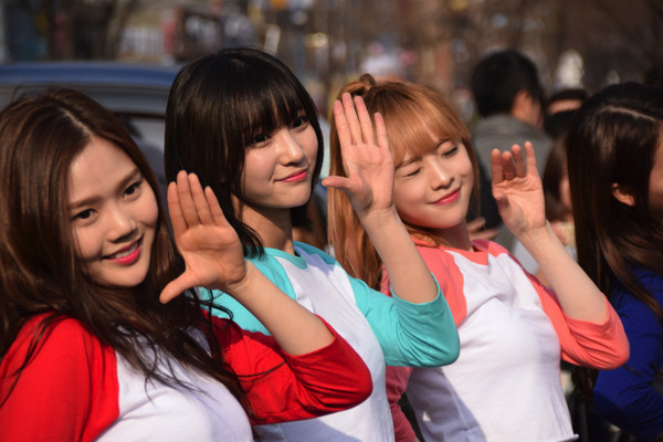 OH MY GIRL 弘大 #18