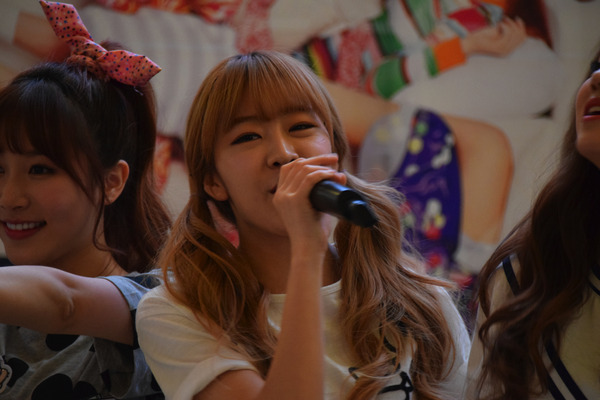 LABOUM #60