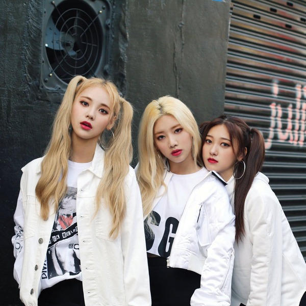 LOOΠΔ