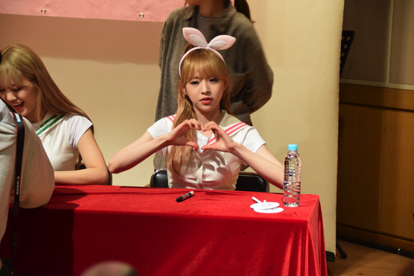 OH MY GIRL #51