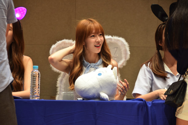LABOUM #32