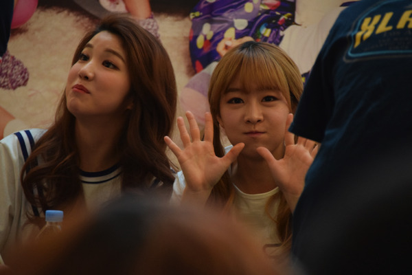 LABOUM #9