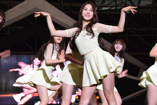 OH MY GIRL #10