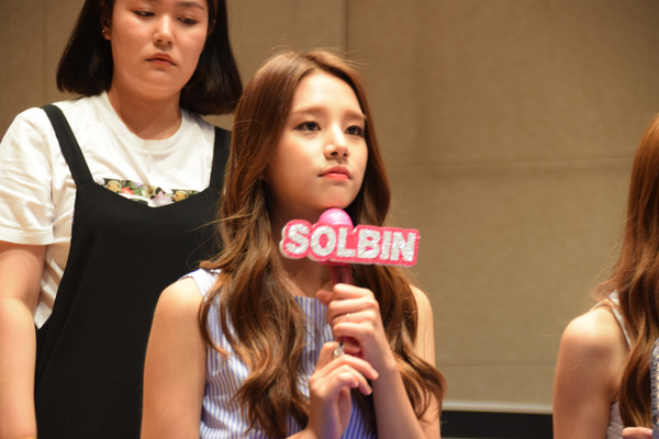 LABOUM #18
