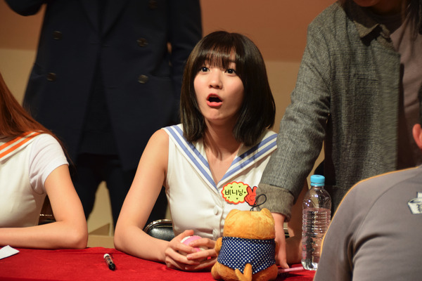 OH MY GIRL #16