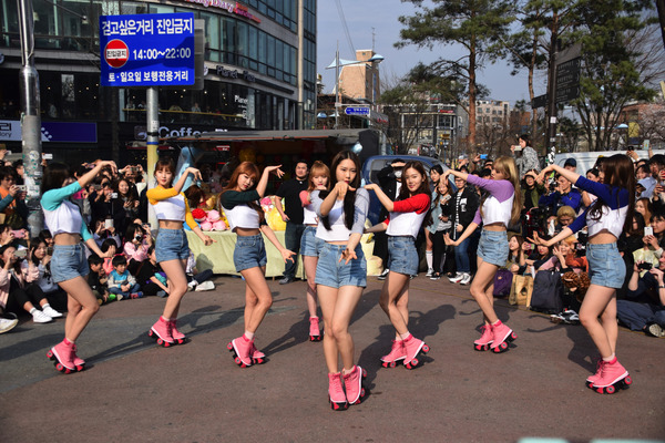 OH MY GIRL 弘大 #7