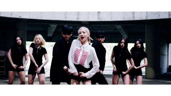 LOOΠΔ