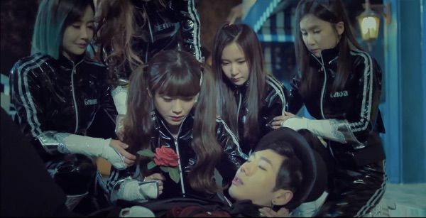 CRAYON POP