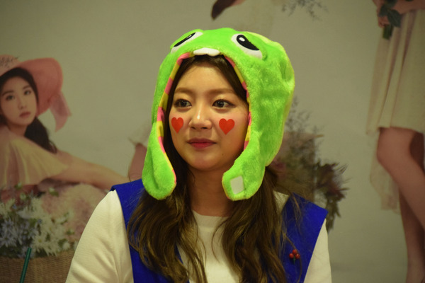 LABOUM #26