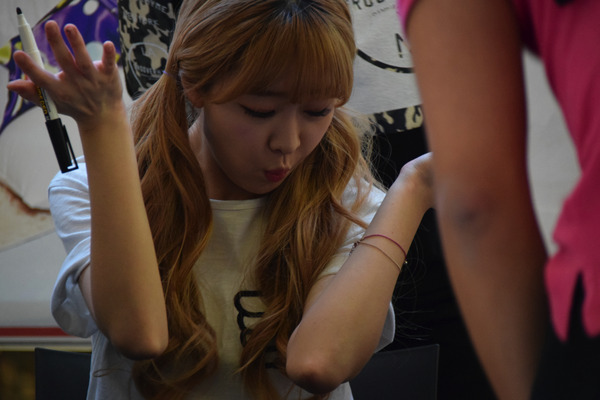 LABOUM #45