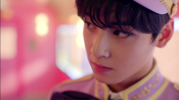 HELLOVENUS