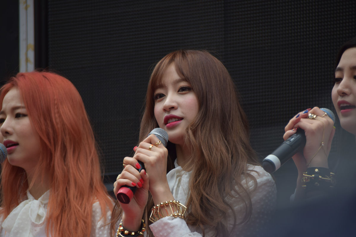 EXID 明洞ゲリラライブで「AH YEAH」を観てきました : ぱんちゃぱんちゃ