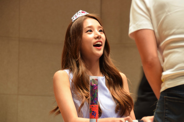 LABOUM #20