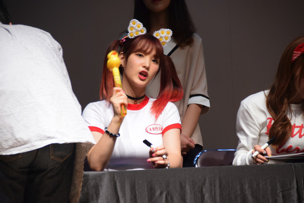 LABOUM #42