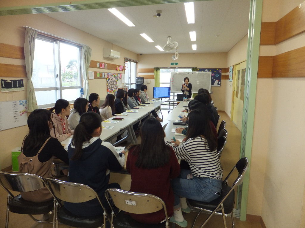 専門学校 日経ビジネスさんが見学に来ました ミラソルblog 専門学校 日経ビジネスさんが見学に来ました ミラソルblog