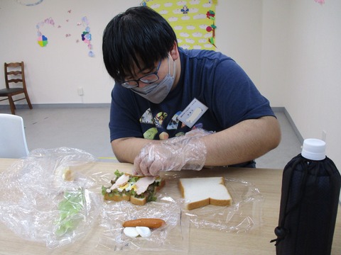 サンドイッチ作成 （名前消し）