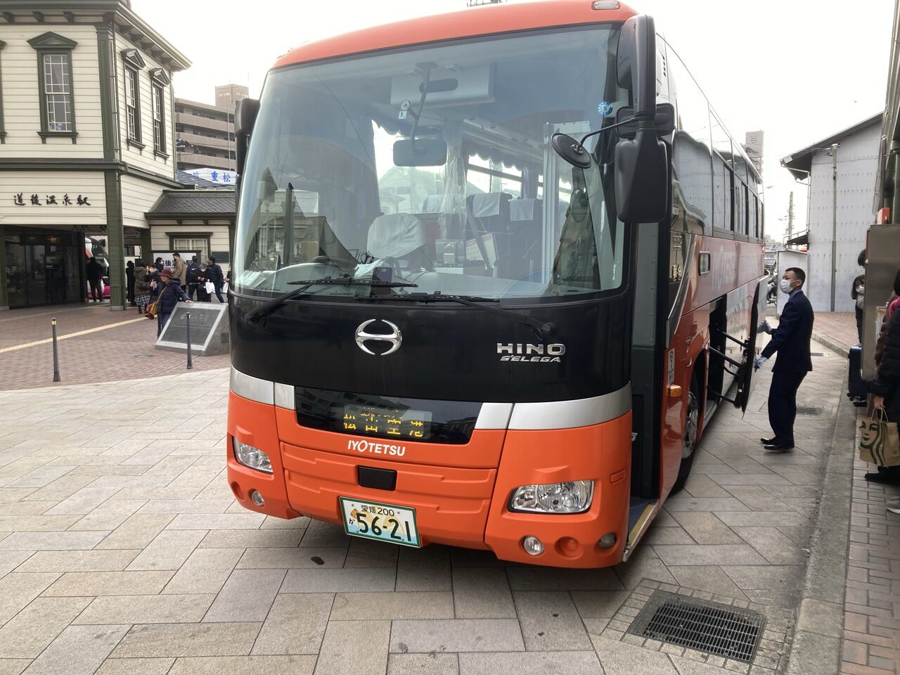 松山空港から市内へのアクセス紹介！ボッタクリのリムジンではなく路線バスやタクシーを活用しよう