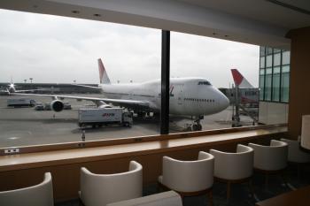 07_01駐機場の見えるテーブル