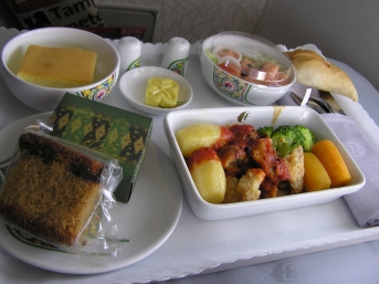 MH-Cクラスセブ→コタキナバル機内食02