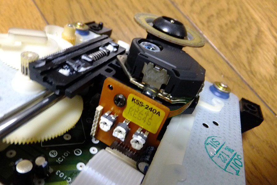 SONY 10連装CDプレーヤー、CDP-C910の修理復活 : Jazz工房Nishimuraの