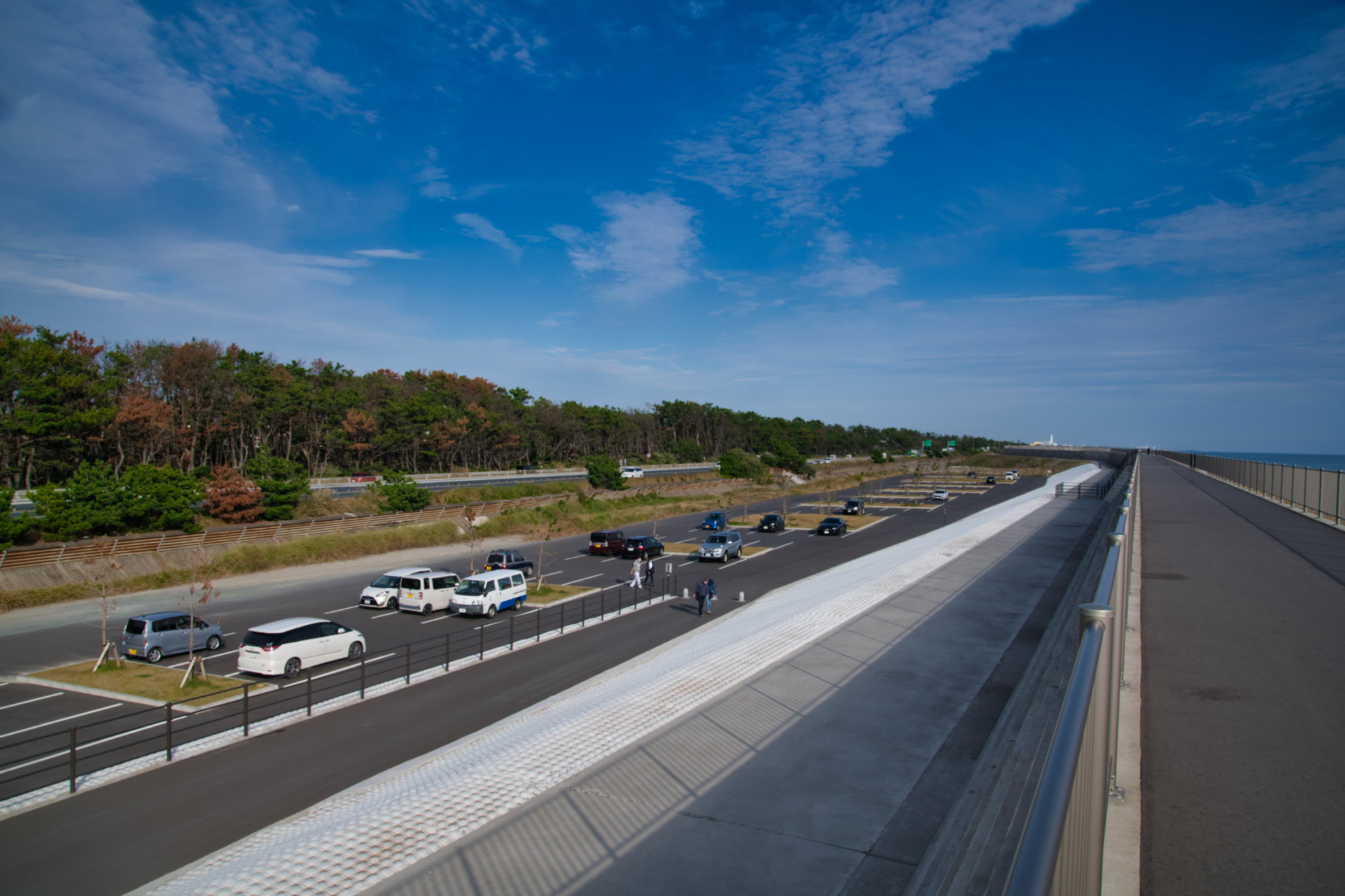 浜松市沿岸域防潮堤を行く The Miscellany By Izumi Chan