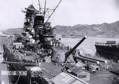 Japanese_battleship_Yamato1