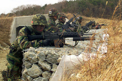 ROK_marines_with_K2_rifles