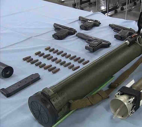 極東ミリタリー情報館 密輸 ヤクザ 暴力団の武器の種類 入手経路は 押収されるのは拳銃からrpgまで 極東ミリタリー情報館 密輸 ヤクザ 暴力団の武器の種類 入手経路は 押収されるのは拳銃からrpgまで
