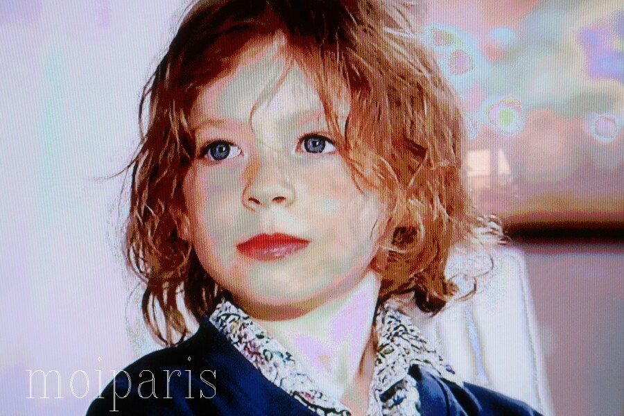 とびきり可愛いフランスの男の子と魅力的な容姿のアジア人 パリ生活社ミルクとマカロン2
