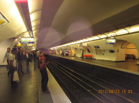パリの地下鉄