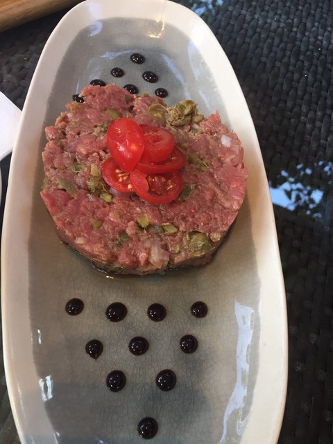 タルタルステーキ