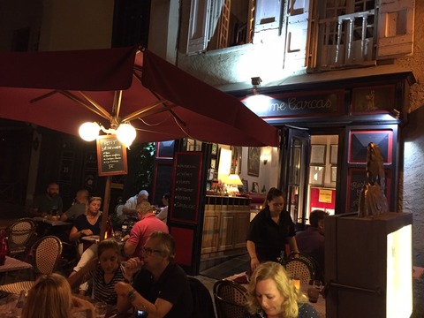 夕食レストラン外観