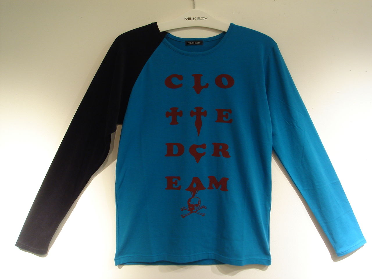 MILKBOY＞ ワイルドキャットパーカー ／ クローテッドクリームTシャツ 